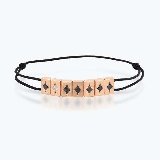 14K Rose Altın Inspiration 7'li Bileklik, Hitit dilektaşından ilhamla yaratılmış tasarım.