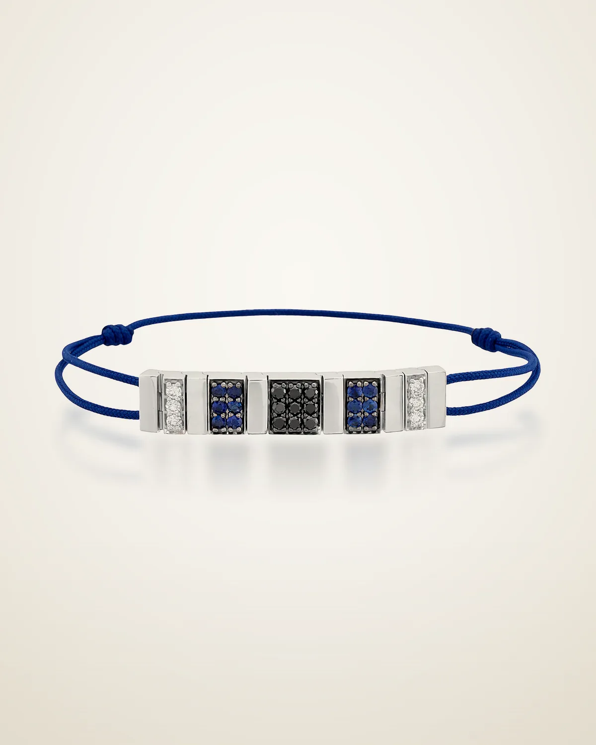 Wholeness Bileklik White